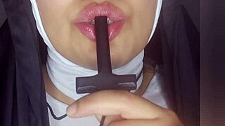 Sor Rita's steamy solo session with her favorite dildo