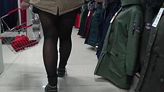Voyeur in changing rooms: Ruski floozie’s juicy pawg admired